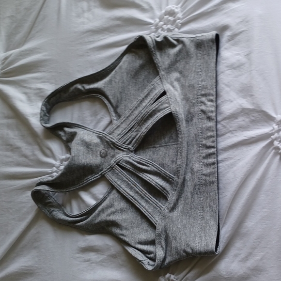 ☀️Shape Sports Bra Size S - Picture 3 of 4